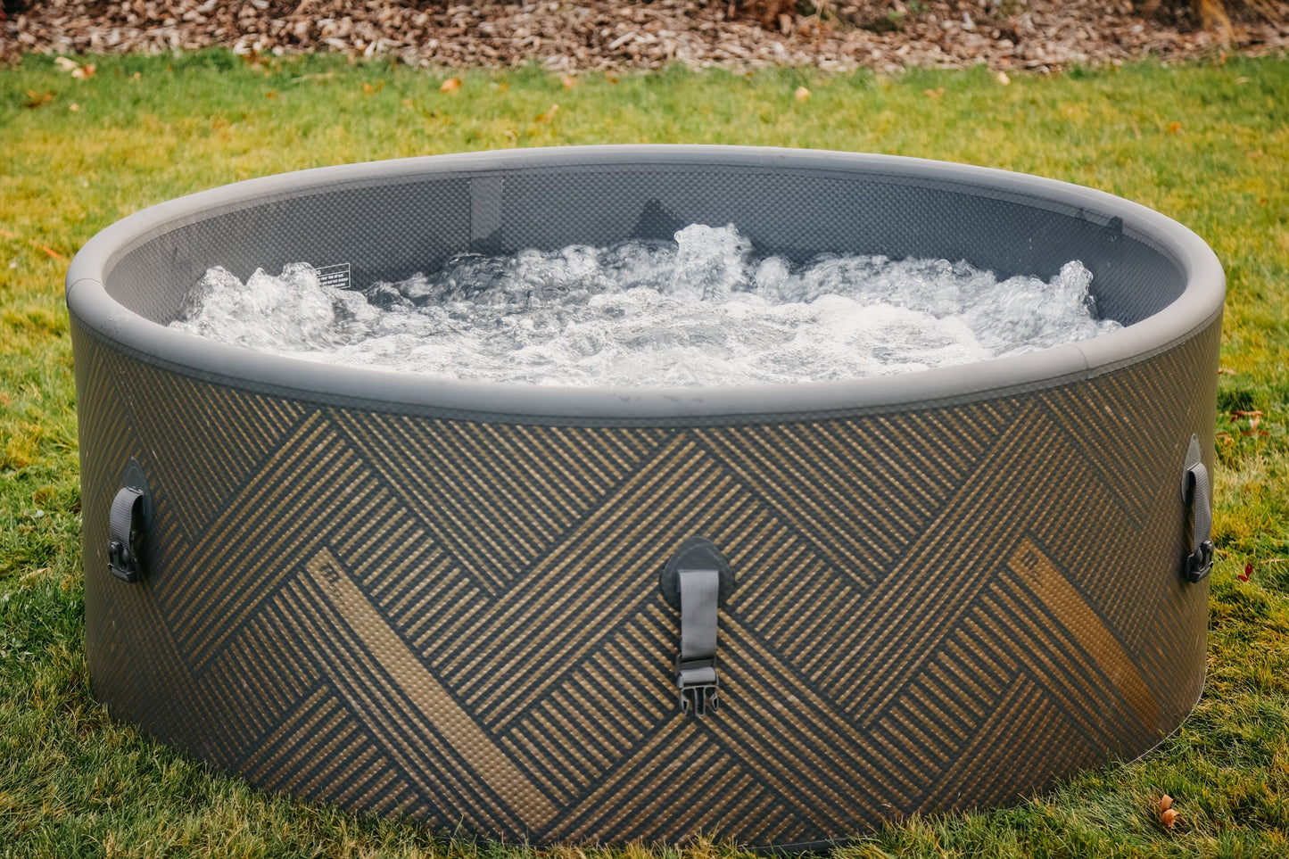 Mono-Eco 8 Portable Spa